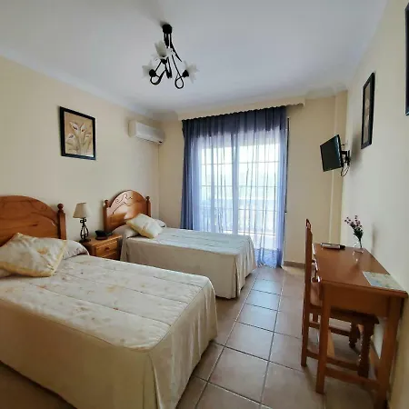 Hotel Arco Del Sol Colmenar
